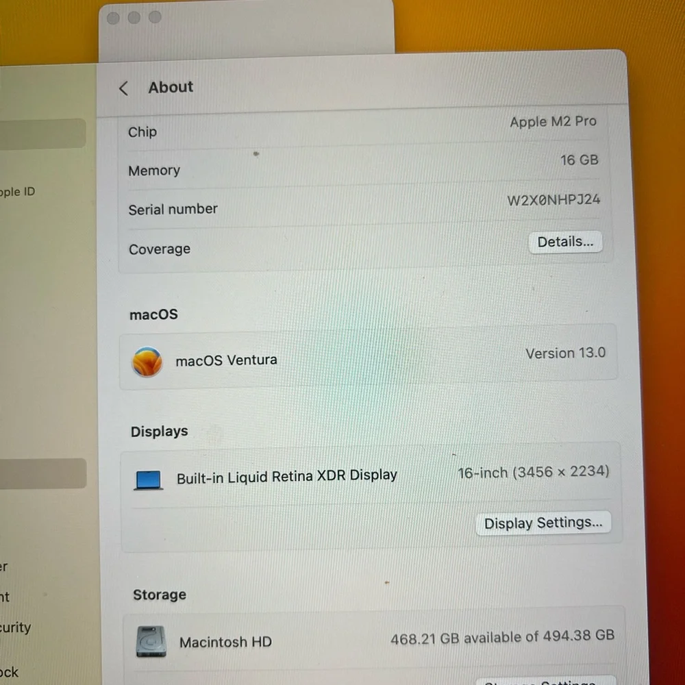 MacBook Pro 16-inch M2